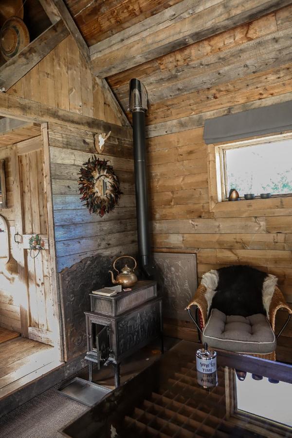 Cabane De L'R-Mitage Modave Eksteriør billede