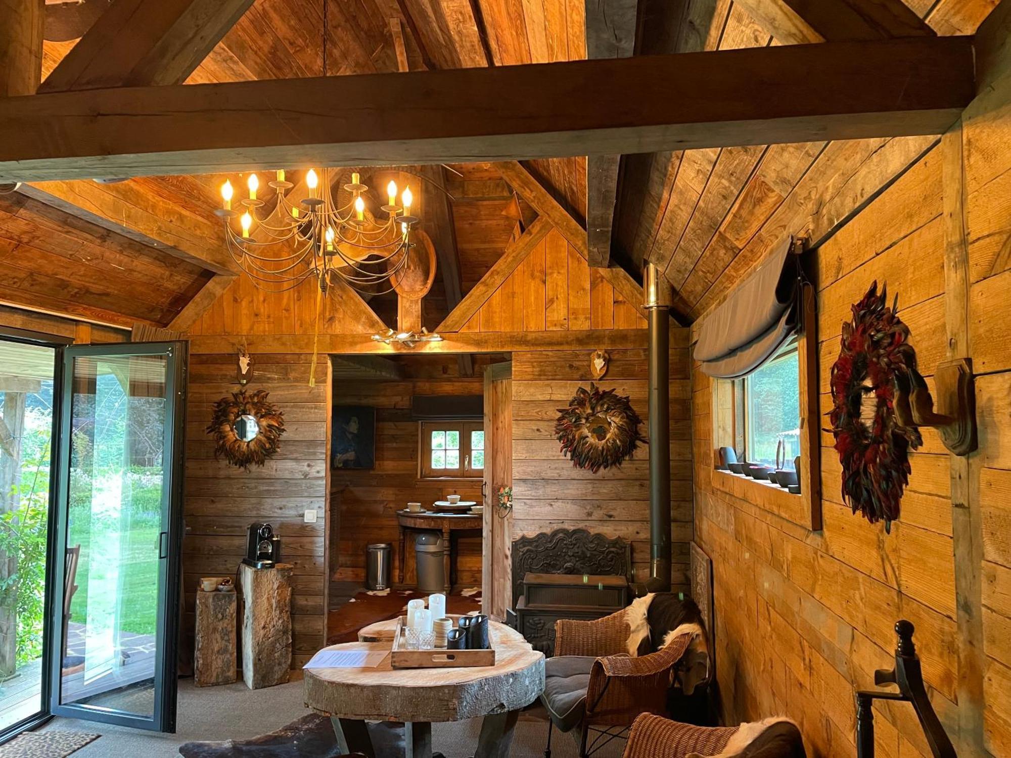 Cabane De L'R-Mitage Modave Eksteriør billede